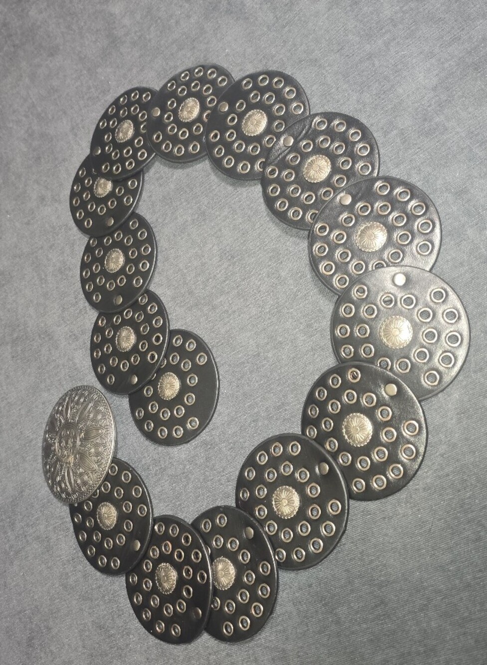 Black Disc Link Belt with Decorative Silver-Tone Accents